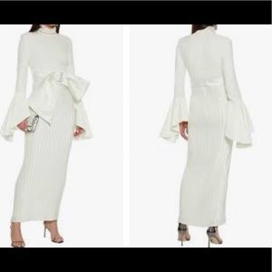 Solace London
Kaira Long-Sleeve Belted Maxi Dress